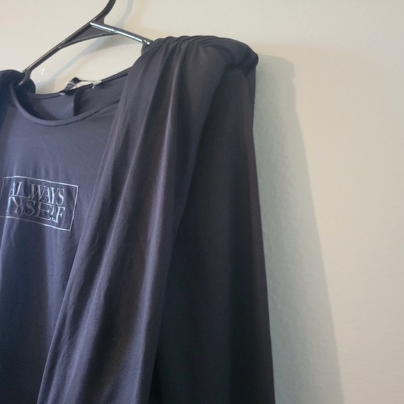 Zara ****sold*** - Picture 3 of 4